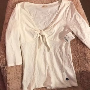 White 3/4 Sleeve Shirt